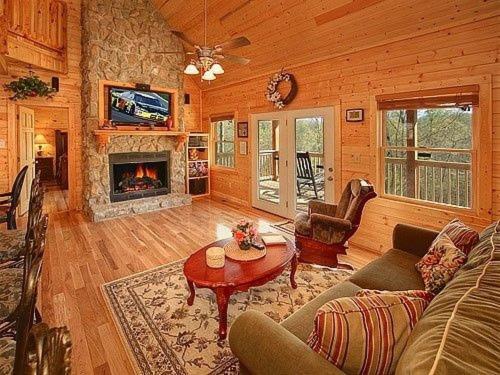 Majestic Springs Lodge Cabin McCookville Ngoại thất bức ảnh